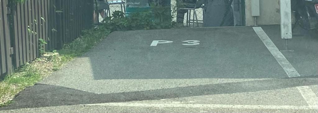 City Apartment In Klagenfurt Mit Kostenlos Parkplatz Klagenfurt am Woerthersee Eksteriør bilde